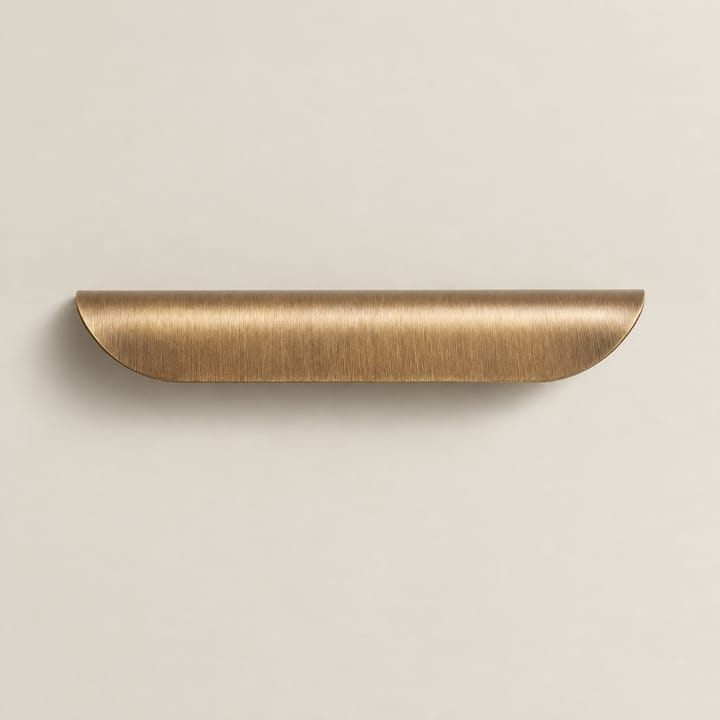 Curve / Brass Cup Pull
