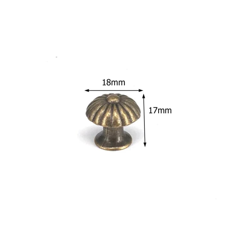 Heritage Antique Bronze Cabinet Knob, Fluted dome, 0.5 in
